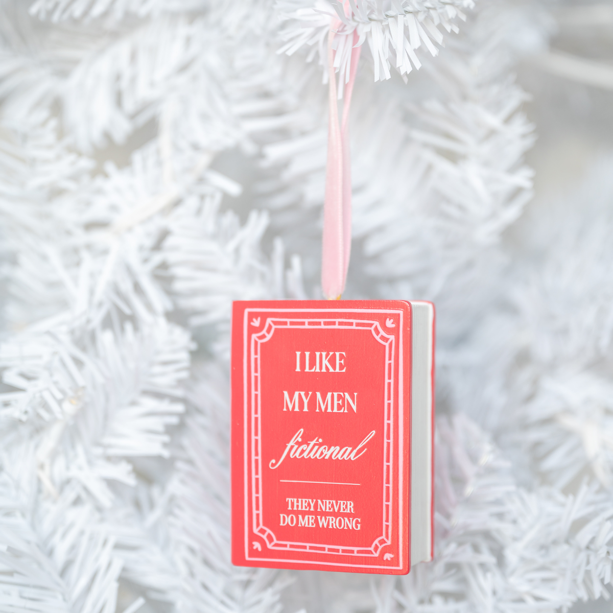 Jollity & Co. + Daydream Society - I Like My Men Fictional Book Christmas Ornament